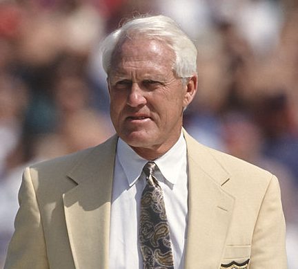 49ers coach Bill Walsh